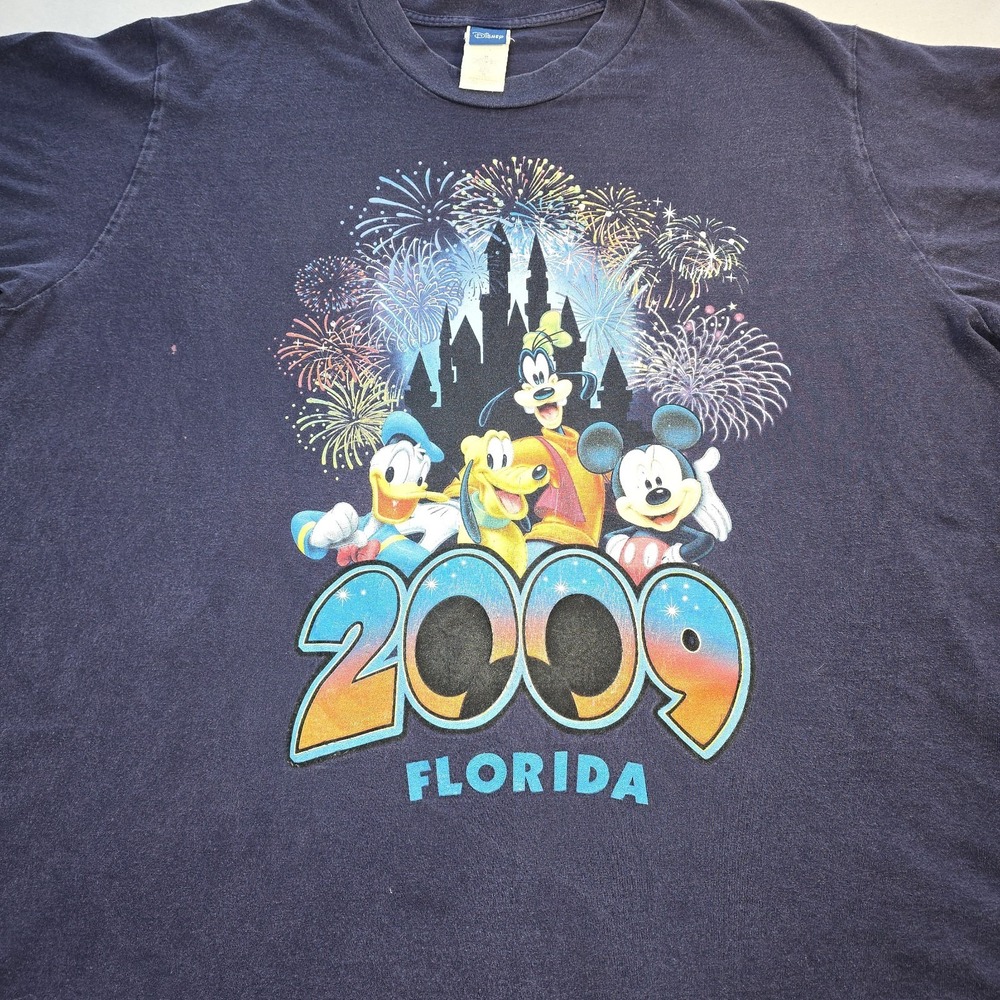 Vintage 2009 Disney World Florida T Shirt 2X WDW Mickey Castle Y2K Jerry Leigh..